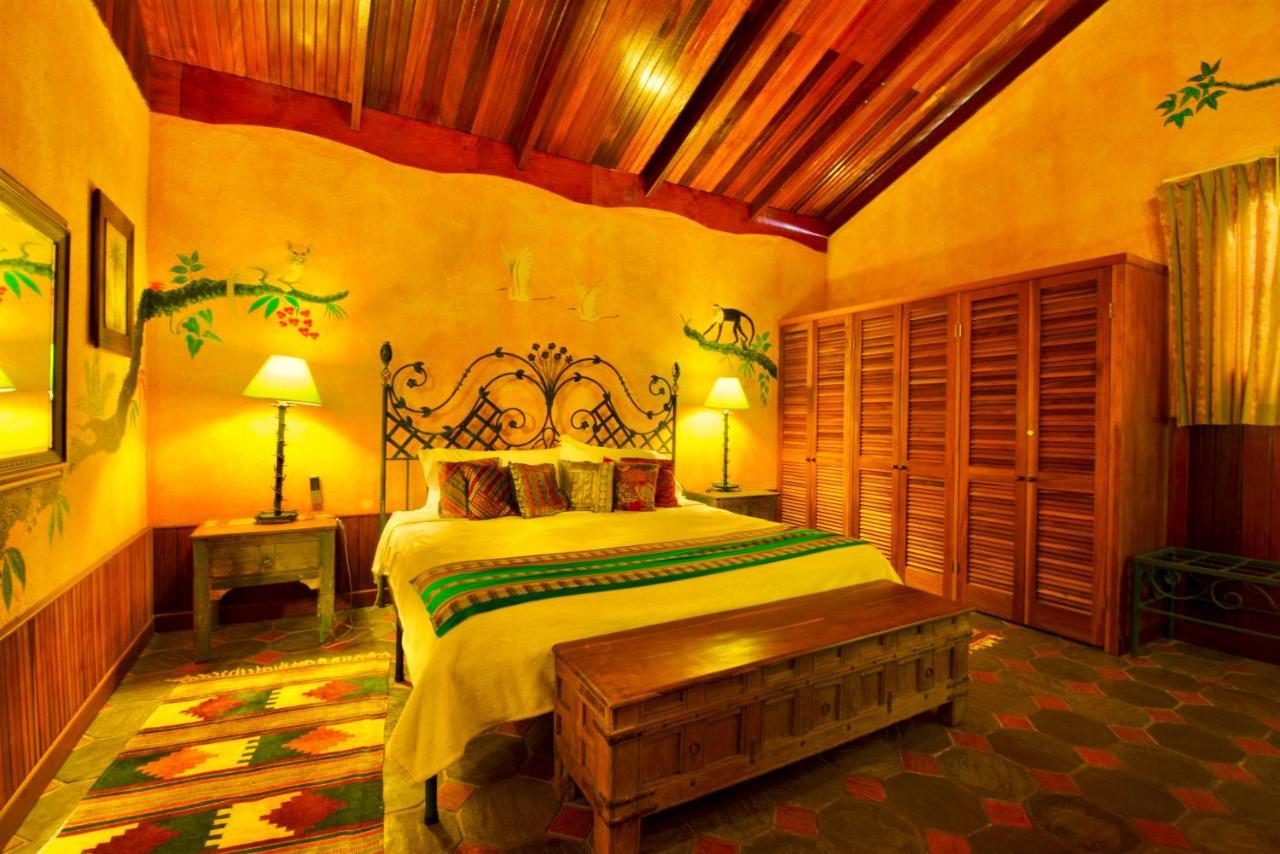 Hotel La Mansion Inn Arenal 누에보 아레날 외부 사진