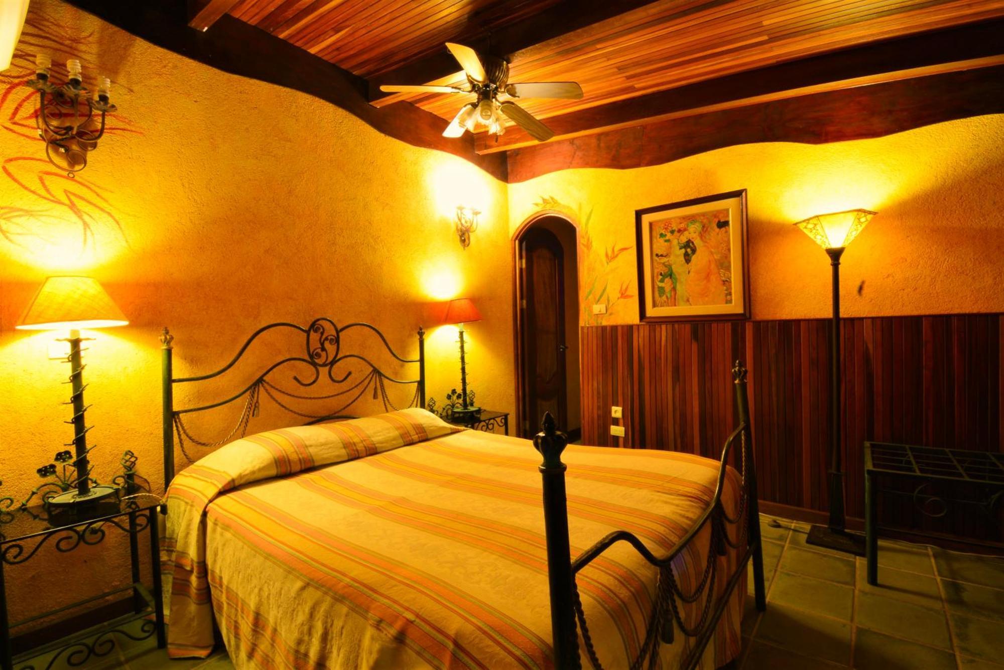 Hotel La Mansion Inn Arenal 누에보 아레날 외부 사진