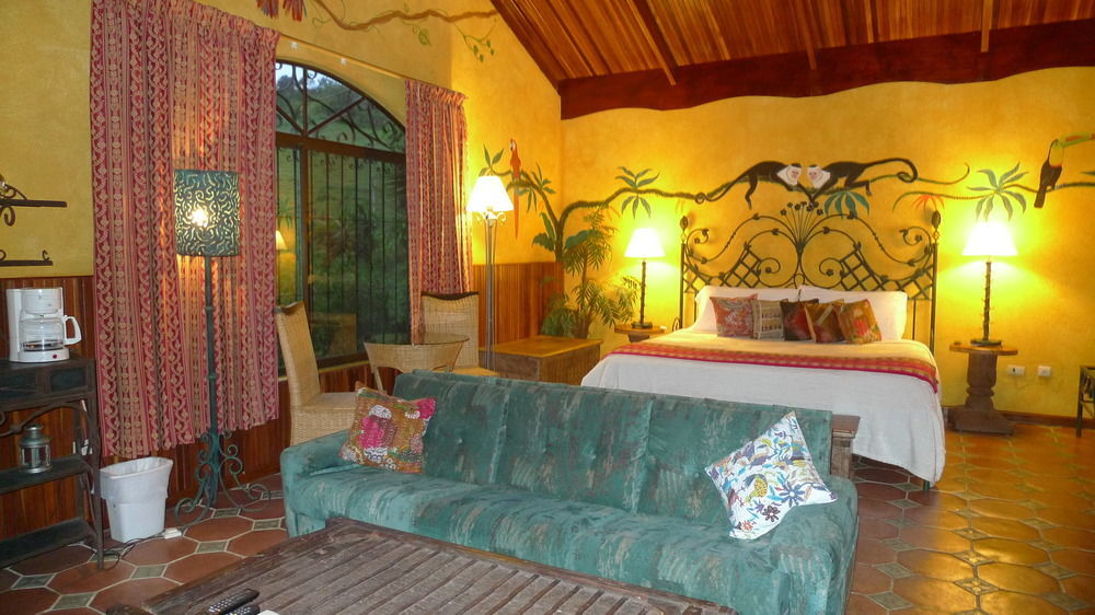 Hotel La Mansion Inn Arenal 누에보 아레날 외부 사진